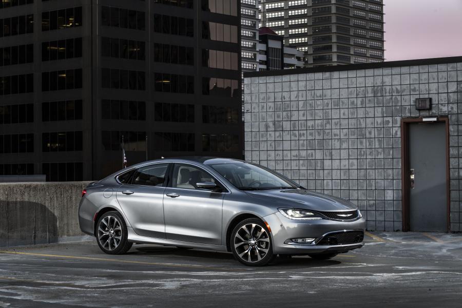  Chrysler 200C (UF) 2014 года  (фото 36 из 50)
